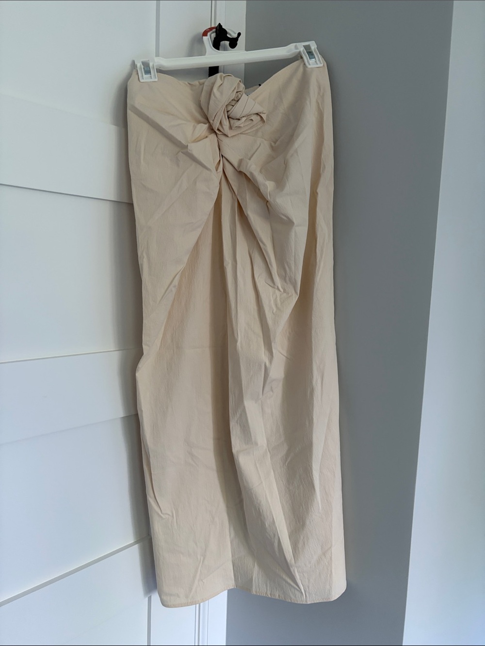 Zara Beige Midi Skirt with Front Knot - Picture 4 of 8